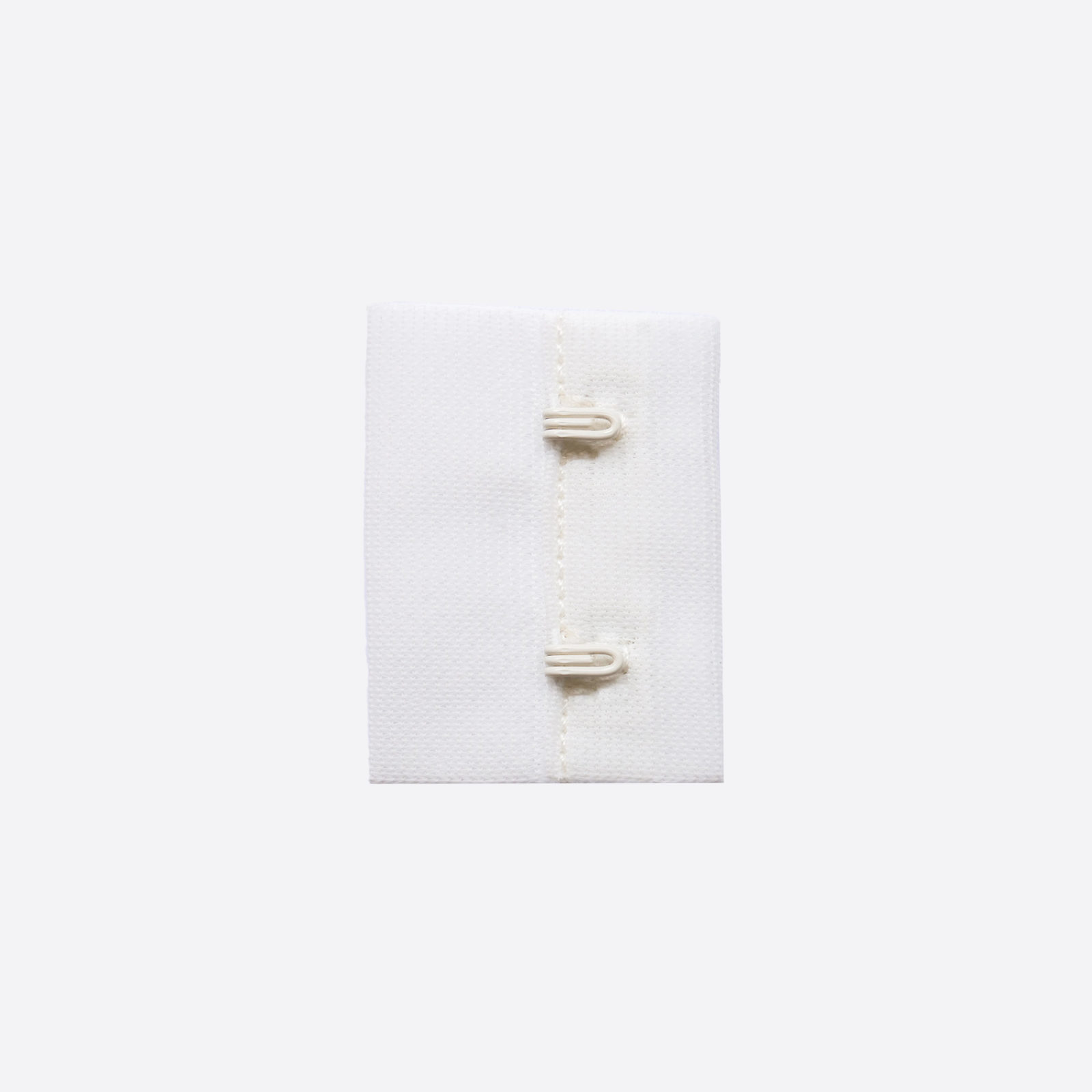 Agrafe blanche pour coudre sa lingerie Cecile DIY